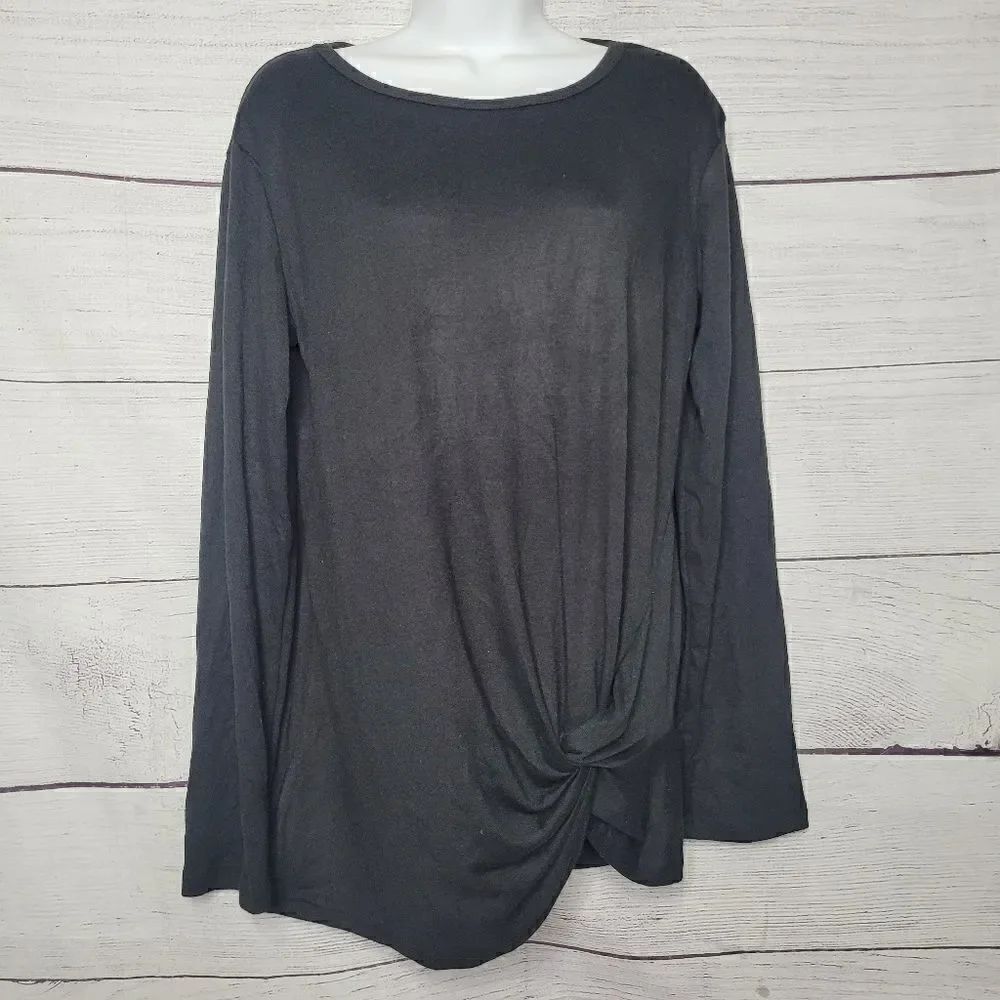 Women's Loose Fit Front Knot Top Medium